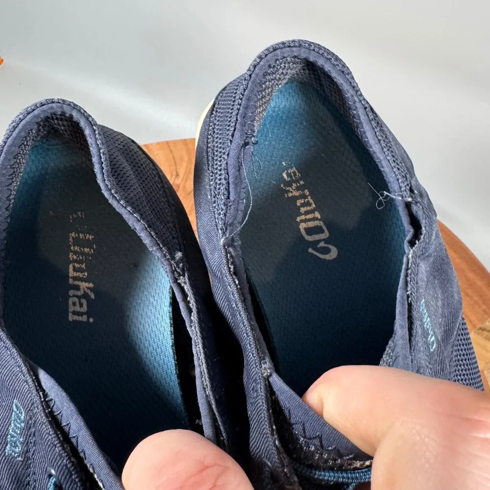 OluKai‎ Nohea Moku Mens 8.5 Navy Blue Mesh Boat Shoes Sneakers